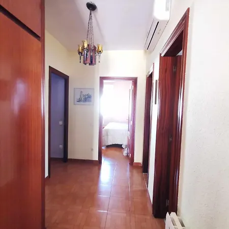De Planta Con Piscina, Ideal Familias Tarragona