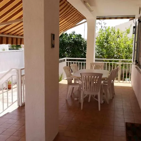 Apartment De Planta Con Piscina, Ideal Familias Tarragona