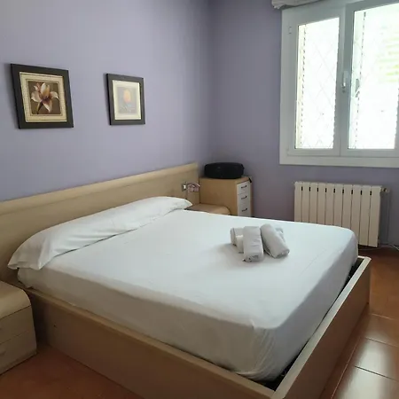 Apartment De Planta Con Piscina, Ideal Familias *