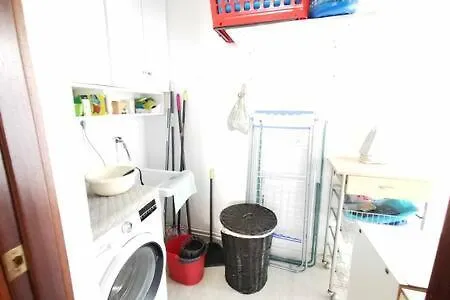 Villa De Planta Con Piscina, Ideal Familias *