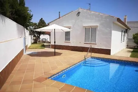De Planta Con Piscina, Ideal Familias Tarragona